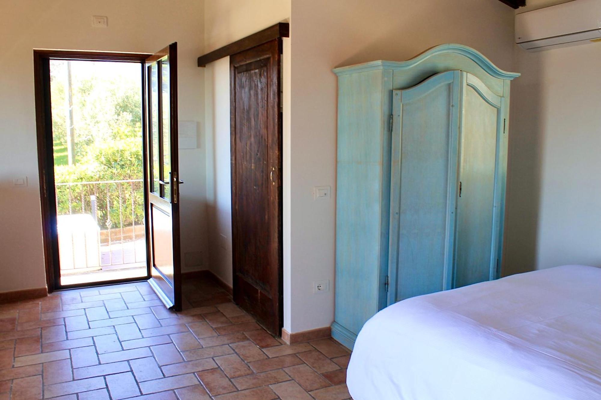 Agriturismo Suite Del Conte San Vincenzo Exterior photo